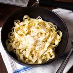 Makaronai gorgonzola